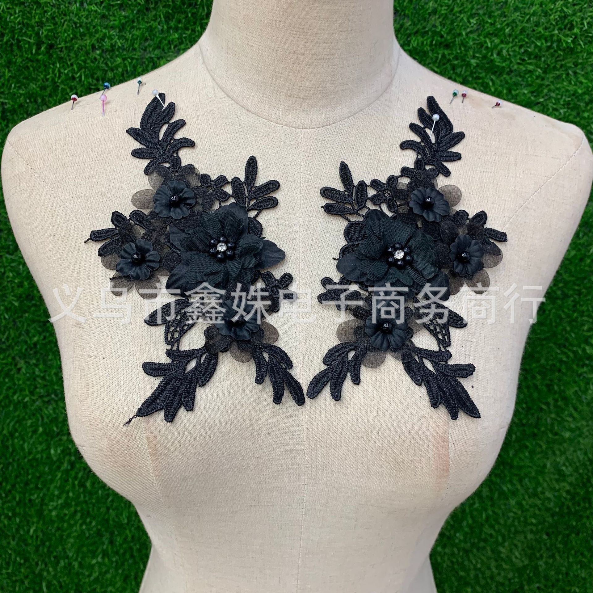 Export supply of lace flower patches in stock, lace pairs, embroidery, lace accessories, window decorations, diy performance costumes pic 9