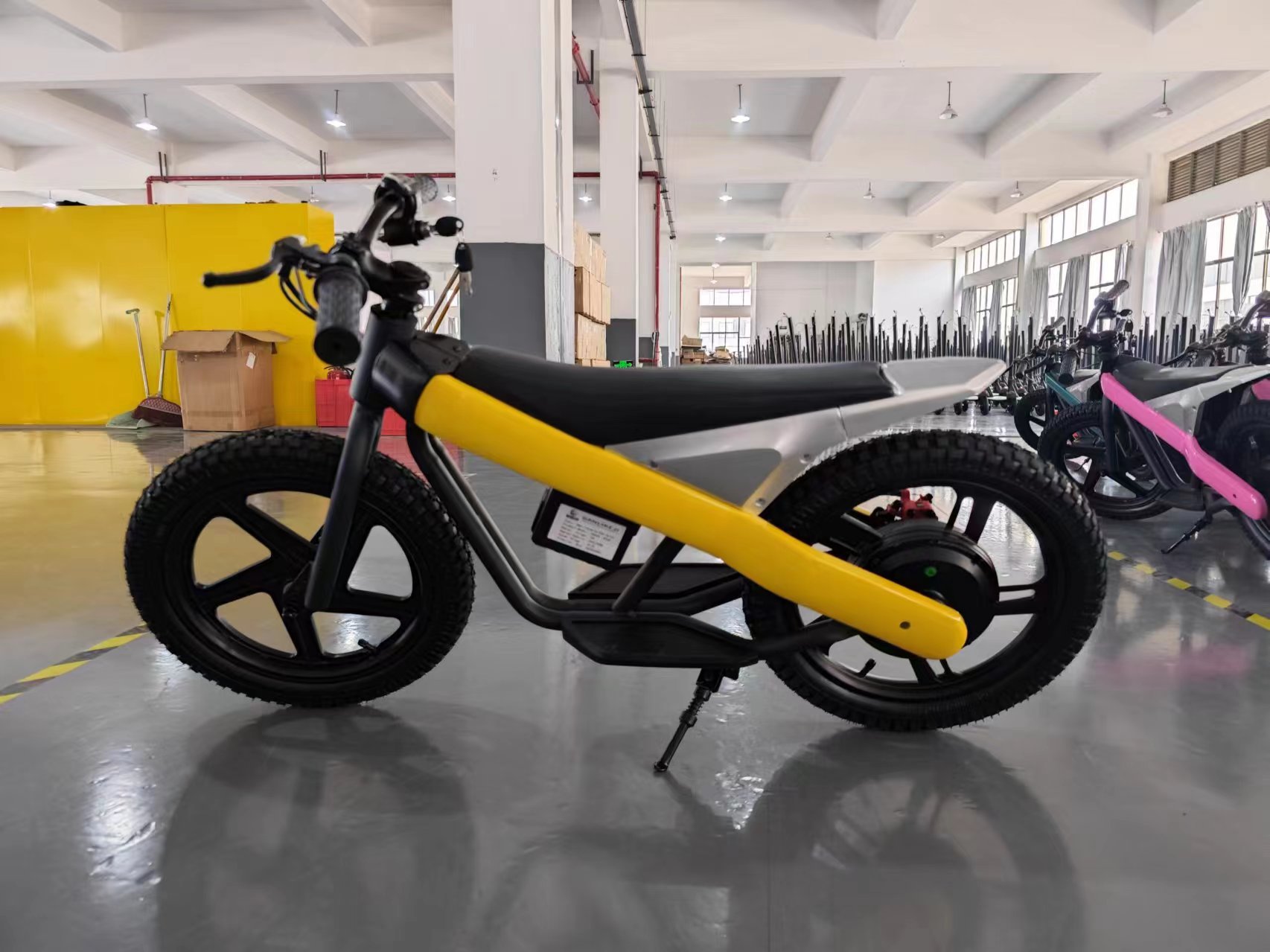 儿童电动车滑步车平衡车Balance Bike Ride On Toys Kids scooter详情29