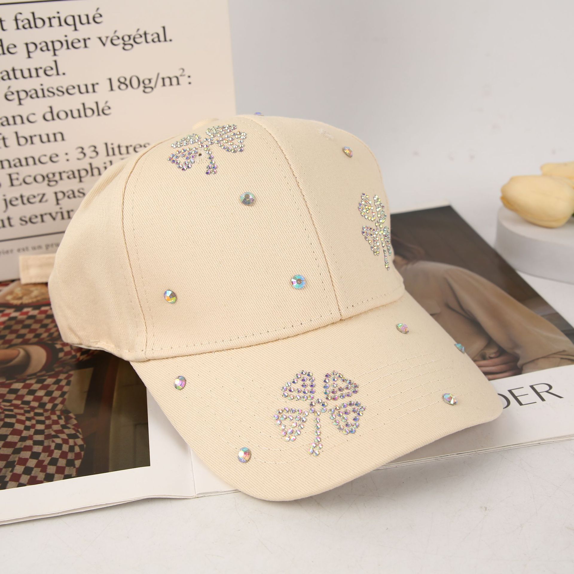 Autumn and winter water diamond four-leaf clover cool baseball cap for women, Korean style casual, versatile and warm hat, trendy slimming baseball cap pic 4