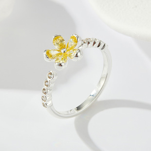 A niche and high-end round zircon open ring with adjustable colors in pink, yellow and white, a fashionable and versatile index finger ring pic 5