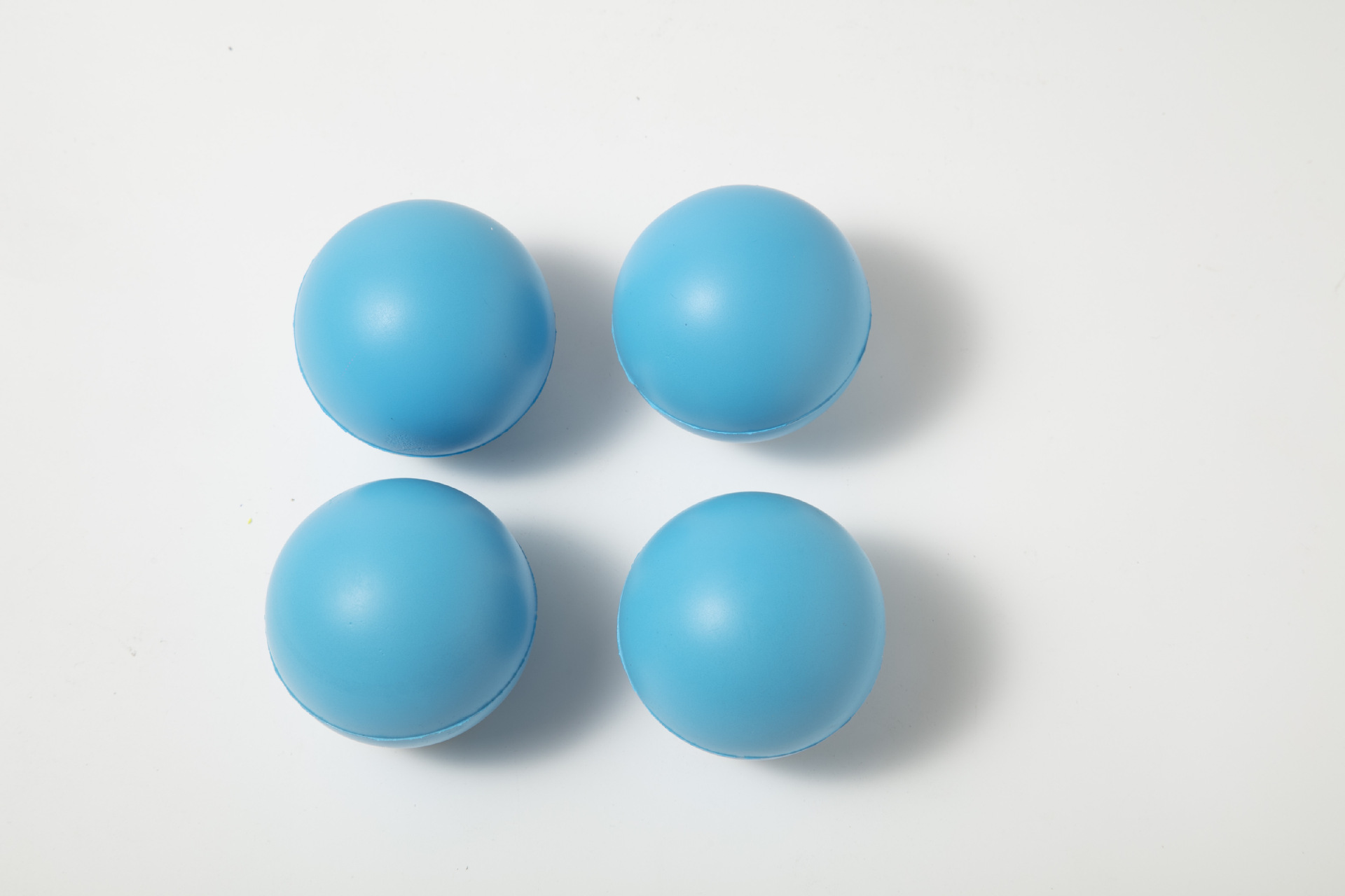 跨境爆款6.3cmPU发泡球光面中弹力发泄压力球海绵手抛球厂家批发详情3