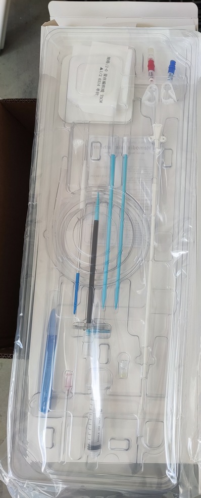 跨境专供医用长期血液透析管13件套直头/弯头无菌中心静脉导管详情8