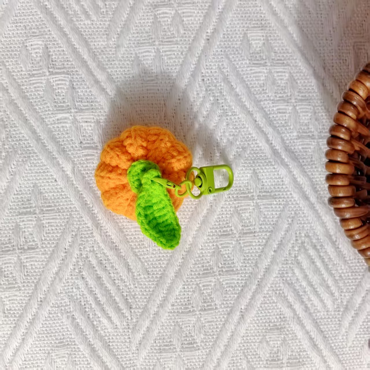 纯手工DIY钩织成品蔬菜西红柿钥匙扣小南瓜 包包挂件  手机挂饰详情6