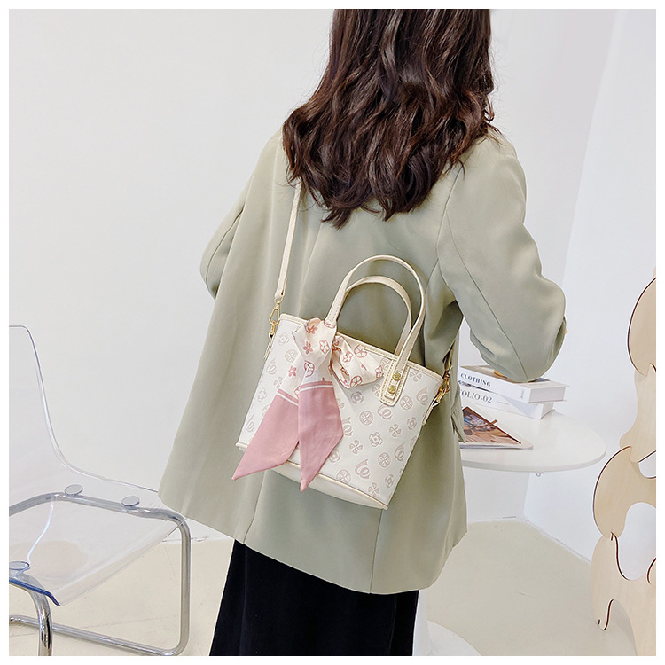 菜篮子2025春夏新款单肩手提包老花质感迷你托特包跨境热销女包详情27