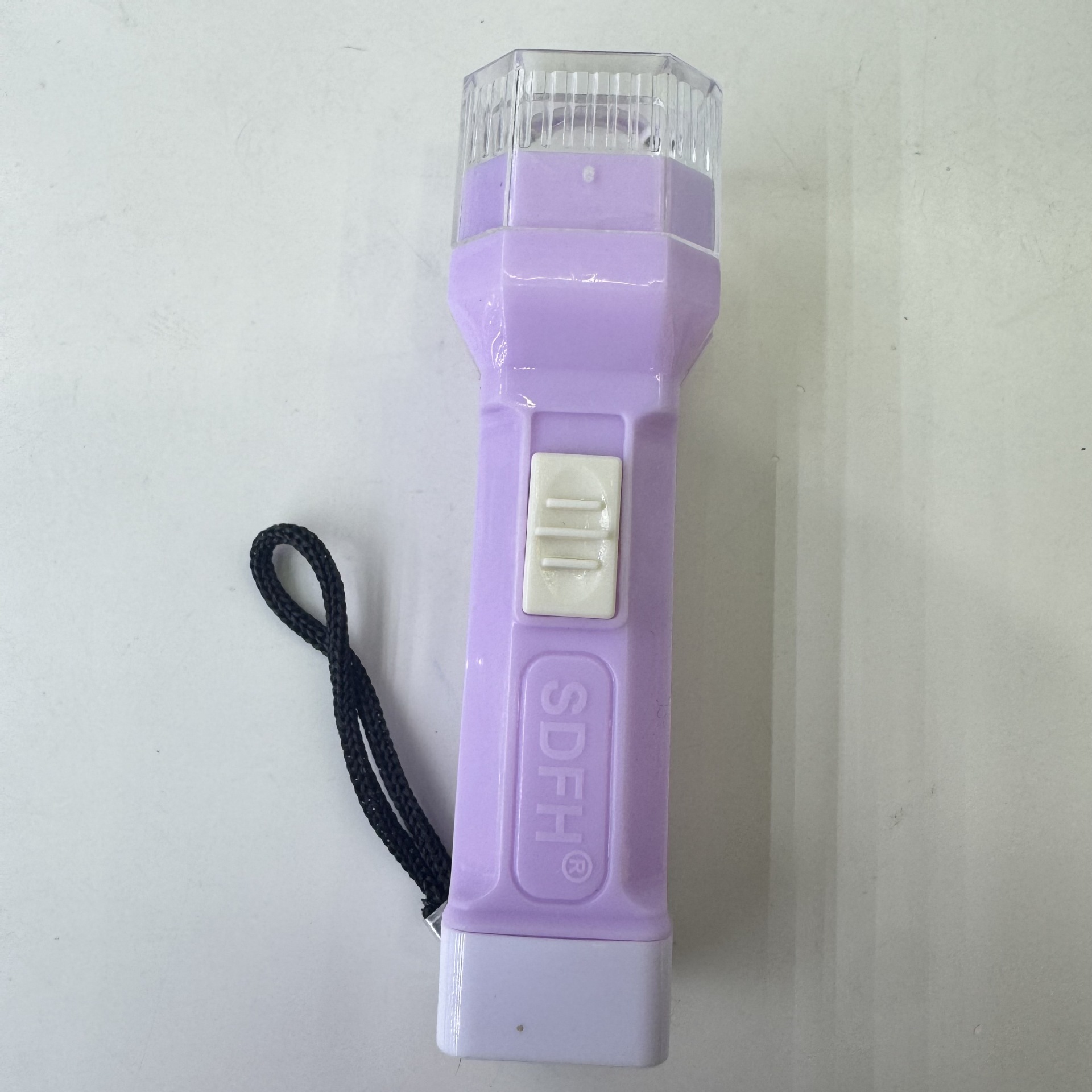Wholesale of various styles of flashlights, colored plastic outdoor household hand-held white light illumination portable keychain flashlights pic 5