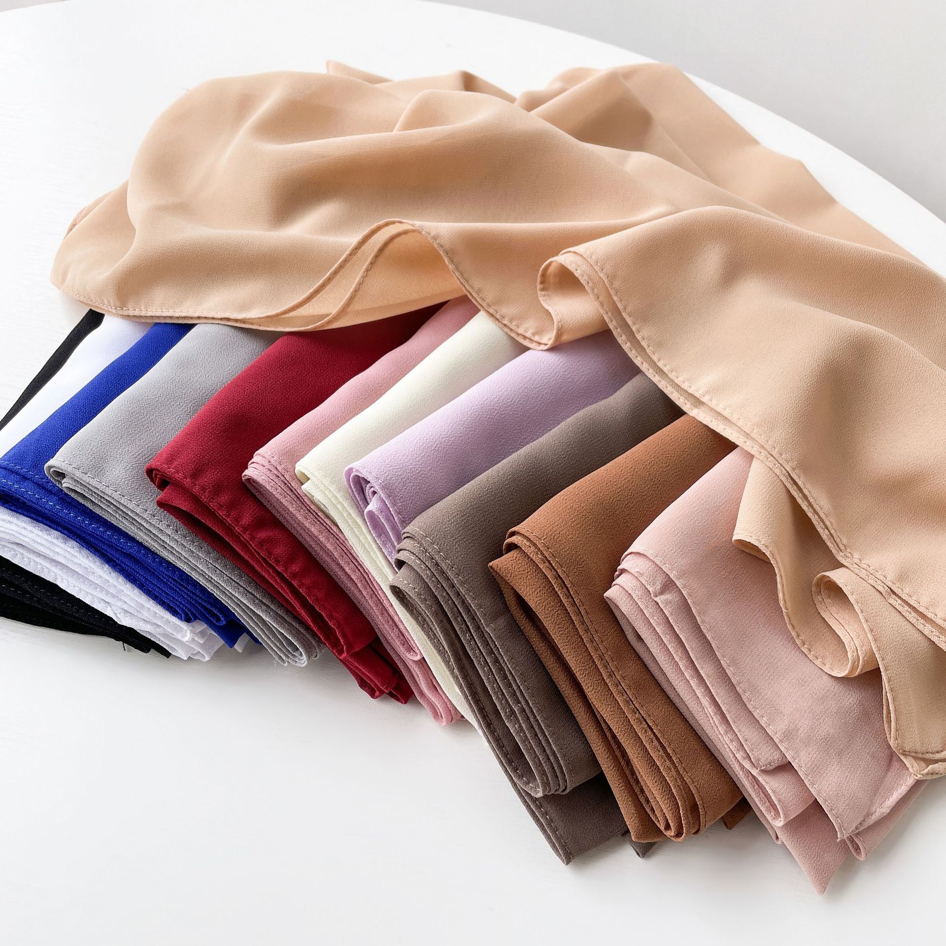 Pañuelo de seda monocolor de verano 90 gasa perla pañuelo de color sólido malay hijab asia sudoriental pañuelo de mujer cubierta hui pic 7