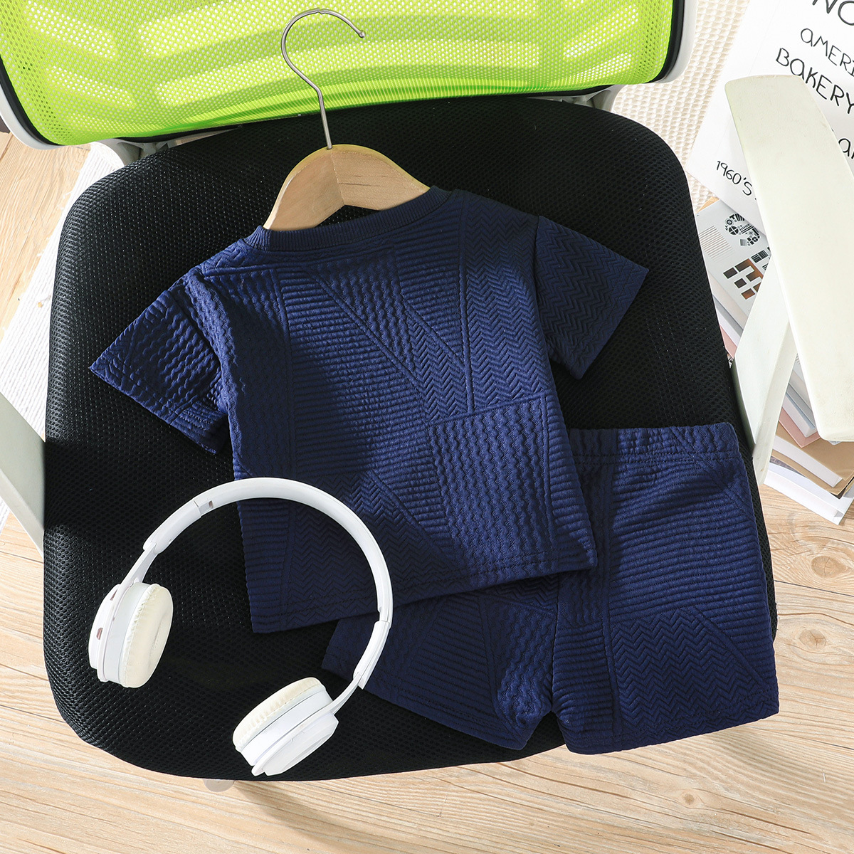 A simple and comfortable embroidered T-shirt and shorts set with horse racing patterns for boys aged 0-3 years old, a new summer sports outfit pic 35