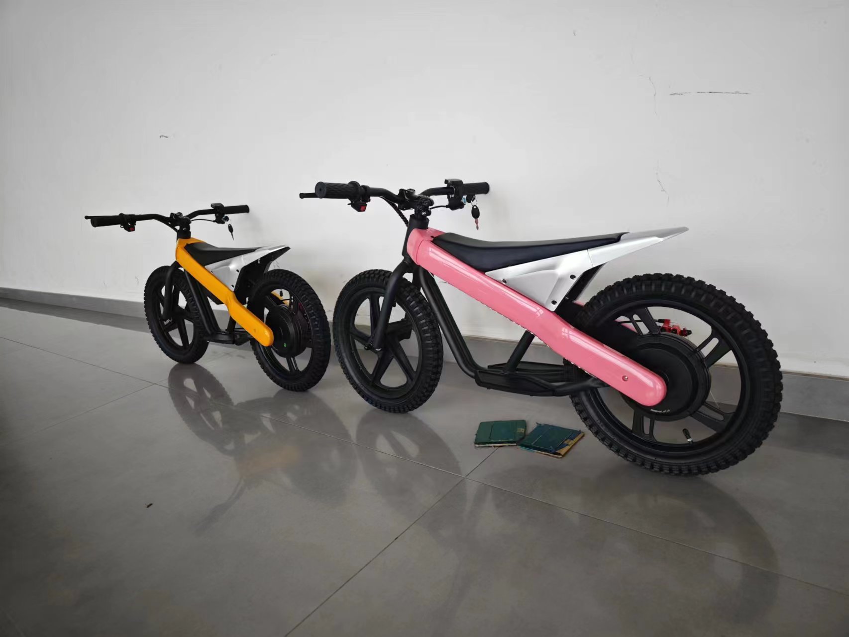 儿童电动车滑步车平衡车Balance Bike Ride On Toys Kids scooter详情160