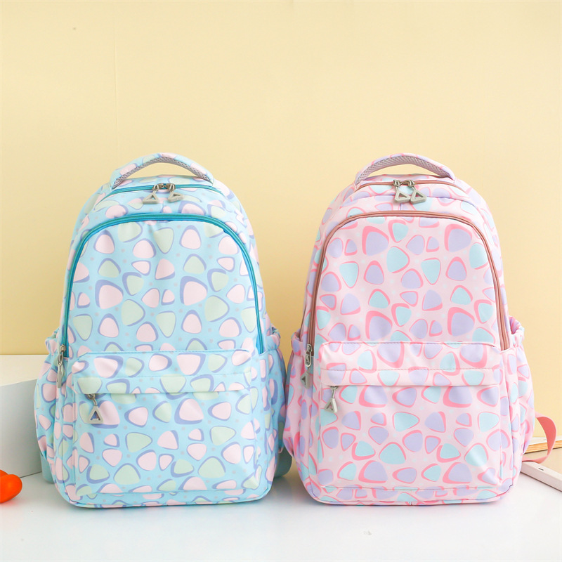 Wholesale of lightweight schoolbags for girls in primary and secondary schools, large-capacity bags for students in grades 3 to 6 on campus, and backpacks for girls pic 5