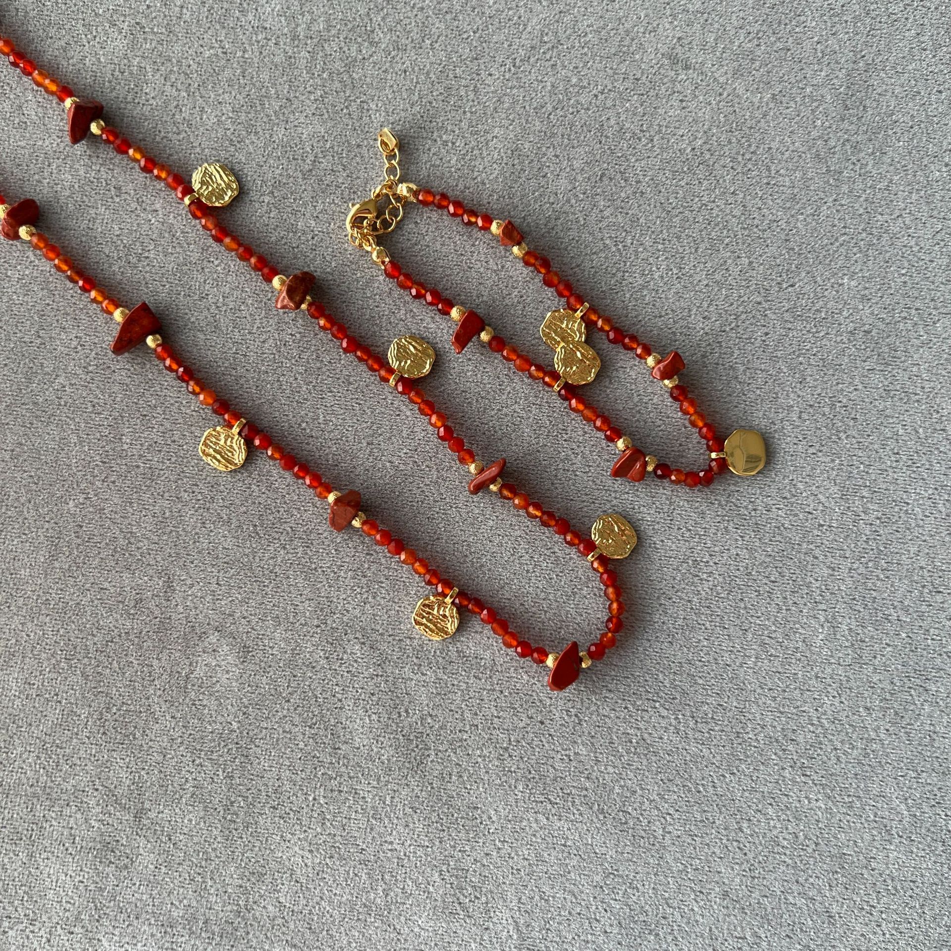 WEN*KISS系列红玛瑙项链过年新中式雕刻纹理本命年款串珠项链手链详情3