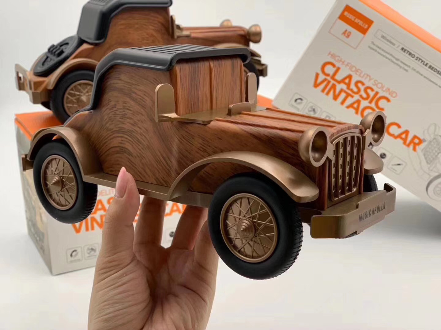 New product A9 Bluetooth speaker, vintage wood grain vintage car wireless subwoofer, car speaker, cross-border gift pic 9
