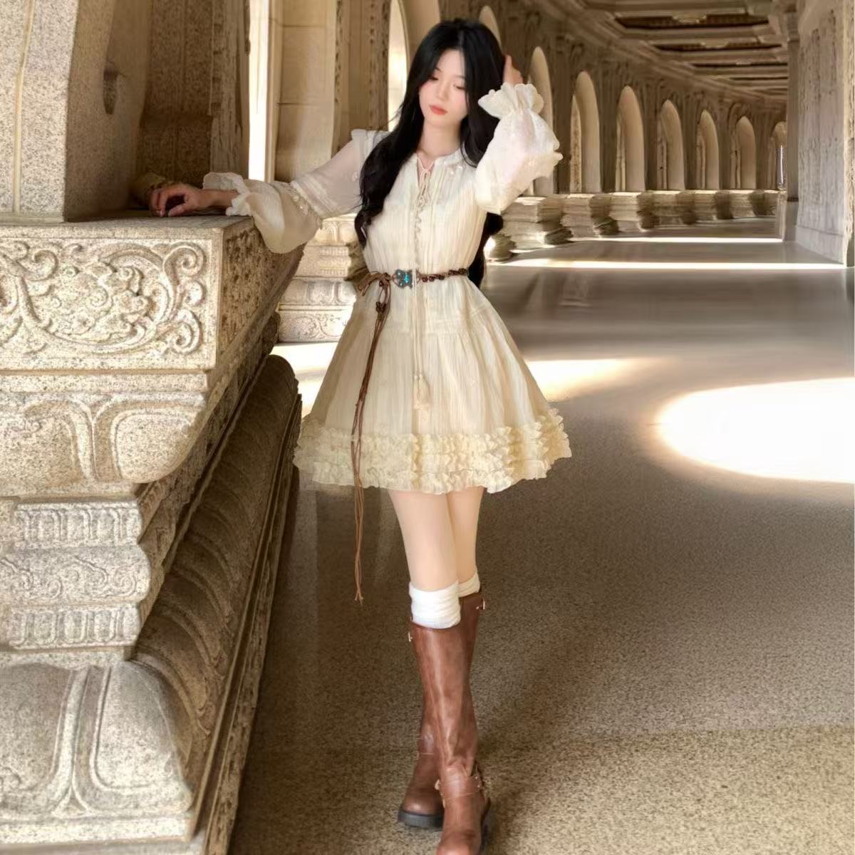 春季气质穿搭法式小个子杏色连衣裙子女装2026新款巨好看长袖短裙详情7