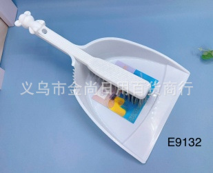 Small broom set, large desktop keyboard brush, cleaning brush, small set, bedroom sweep, bed brush, small broom and dustpan set pic 3