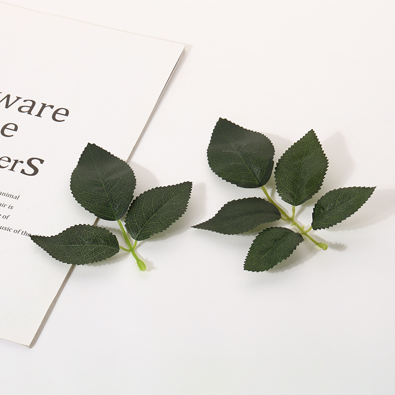 厂家直仿真丝印单支玫瑰叶橱窗摆件摄影道具家居装饰摆件现货批发详情1