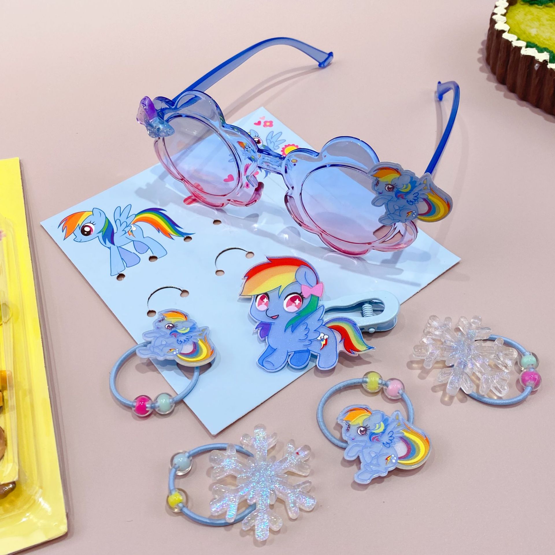 新款哒哒咘眼镜卡通皮筋发夹饰品套装可爱少女心装扮潮玩时尚精品详情26