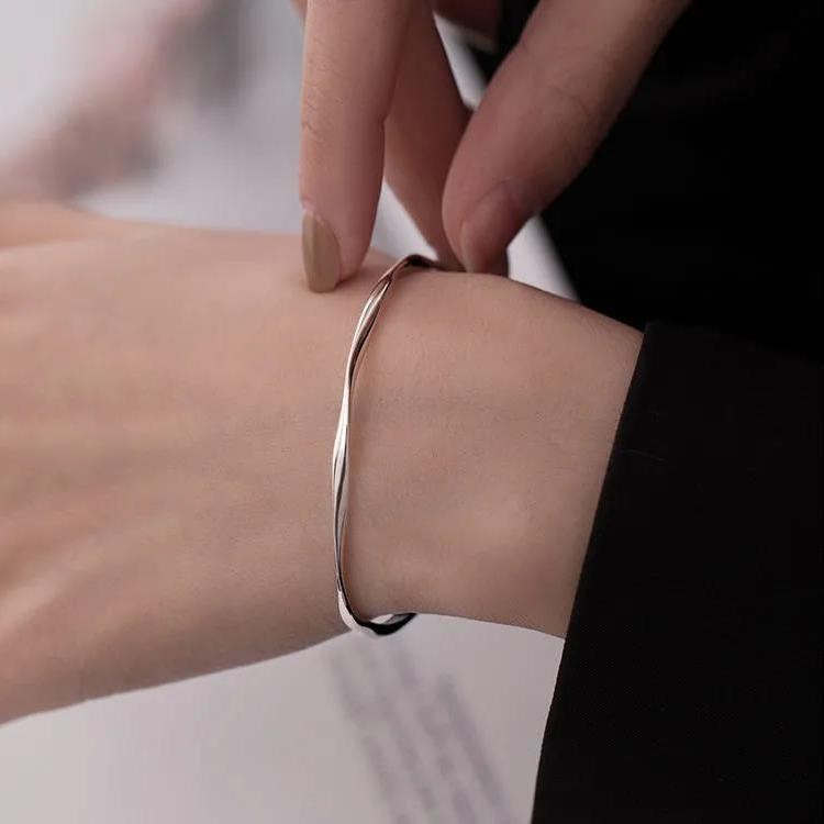 Mobius Strip, Princess on the Run, Bow Bell bracelet, Adjustable female opening, best friend bracelet, elegant jewelry pic 7