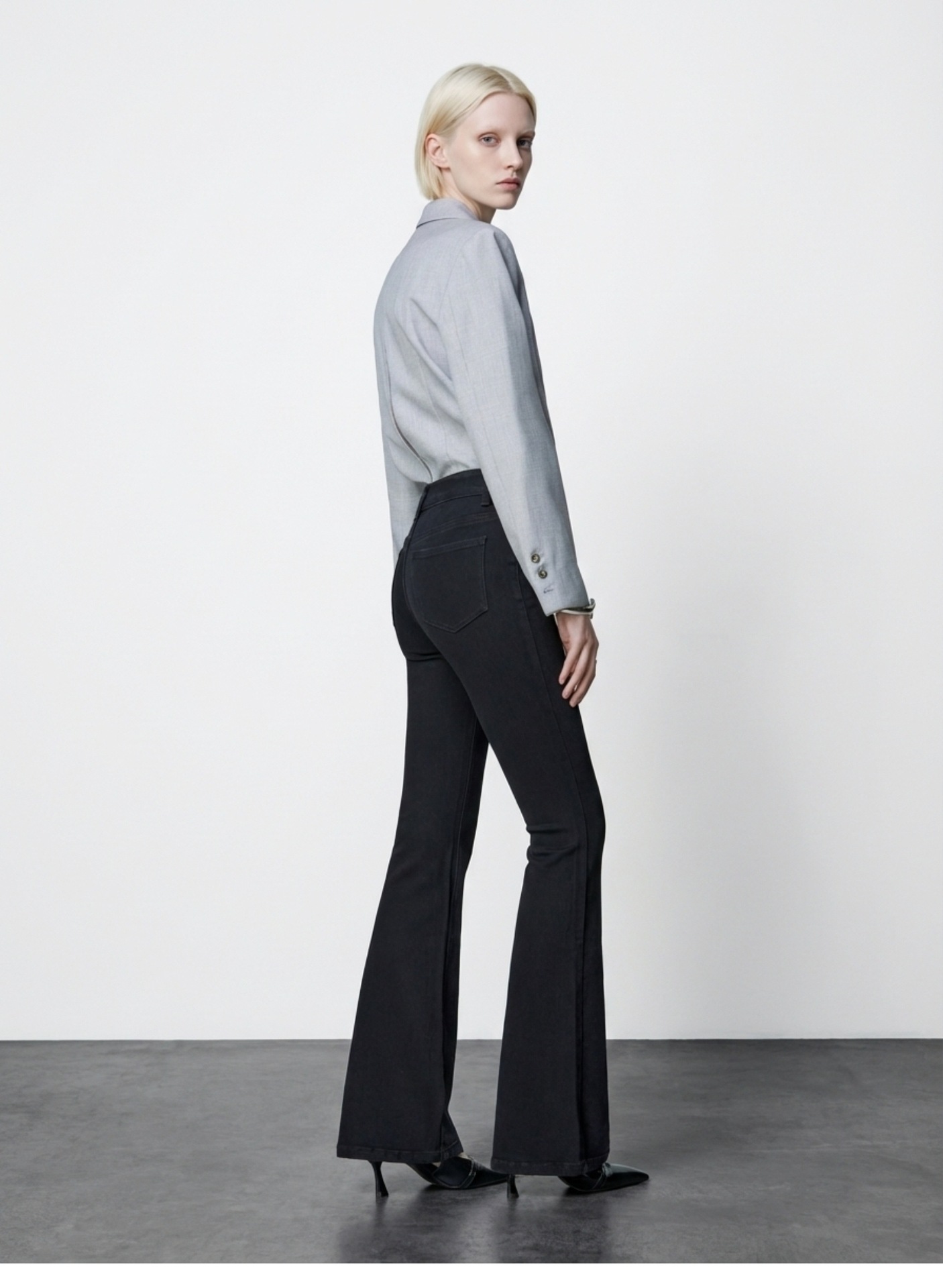 The windbreaker yoga model display clothing model showcases the new design pic 16