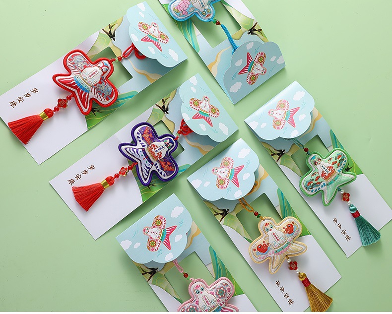 Ancient-style paper kite sachets, sachets, scenic area embroidered sachets, car pendants, brocade bags, festival gifts pic 5