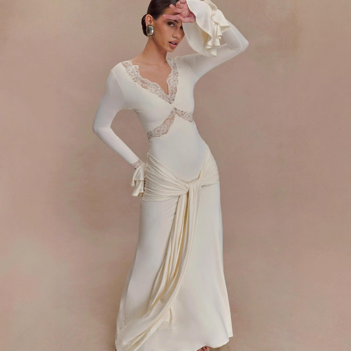 New fashionable lace, sexy and spicy long dress for women in foreign trade, flared sleeves, figure-hugging and patchwork European and American dress for women pic 20