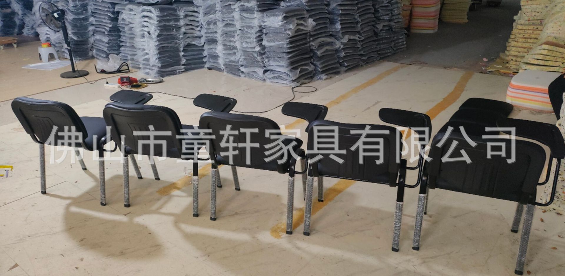 Foshan manufacturer wholesals foreign trade office chairs, fabric four-legged training chairs with writing boards and armless conference seats pic 10