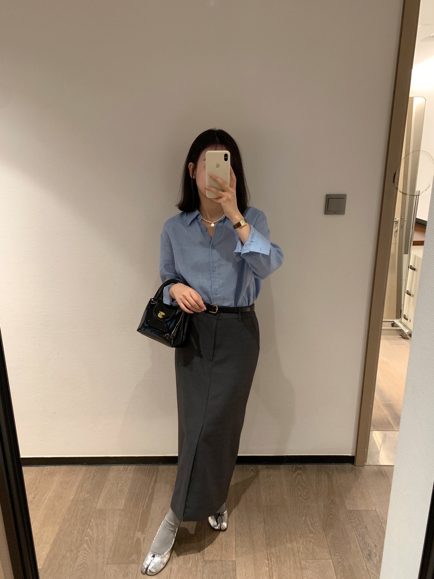 020810 春季新款女士刺绣亚麻平纹纯色简约宽松通勤舒适衬衣衬衫详情28