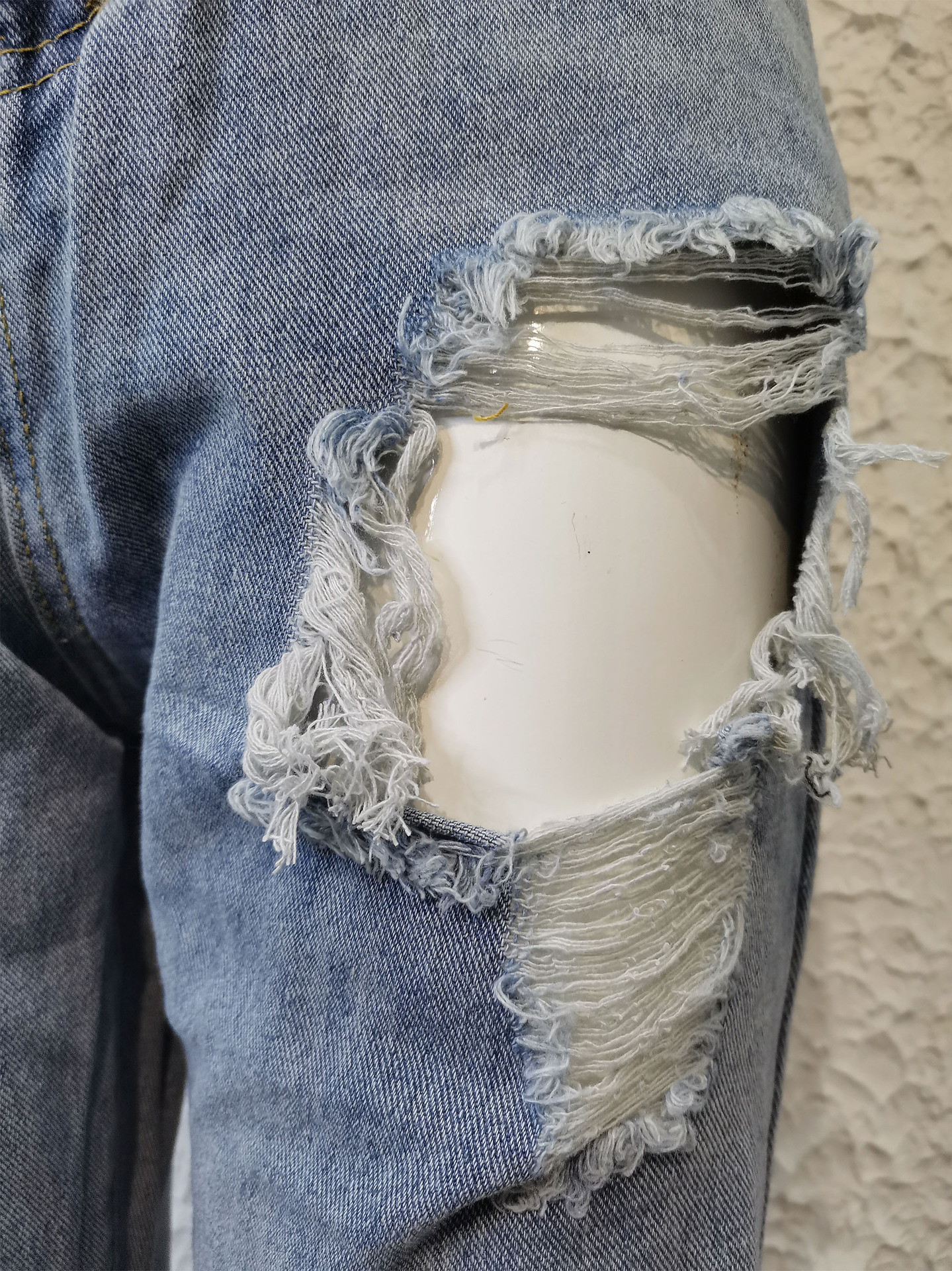 Cross-border trade Amazon 2022 Autumn/Winter new streetwear trendsetter Ripped, slimming denim pants for women pic 14