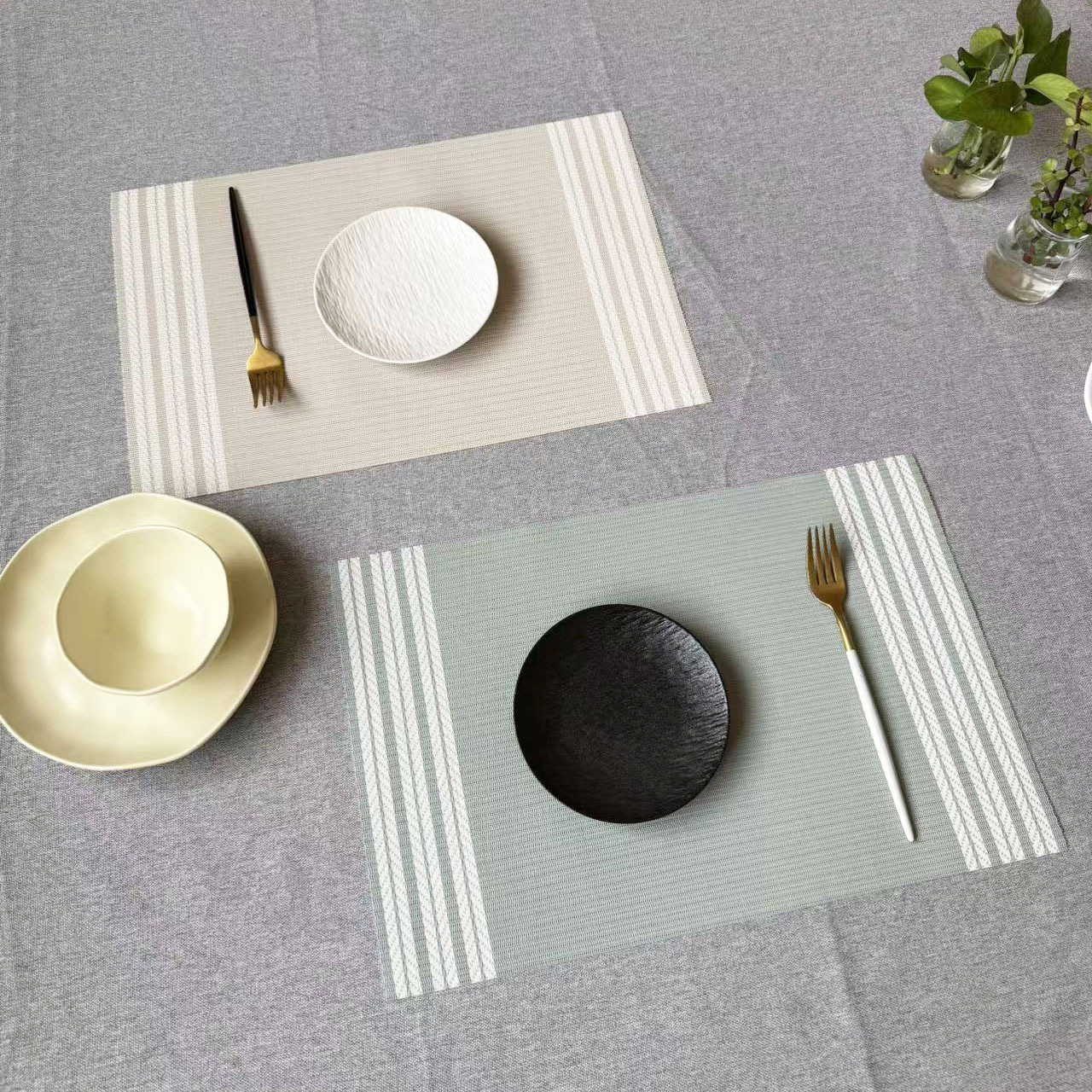 跨境欧式酒店西餐垫pvc 水洗特斯林餐桌垫纯色防水防滑隔热垫杯垫详情2