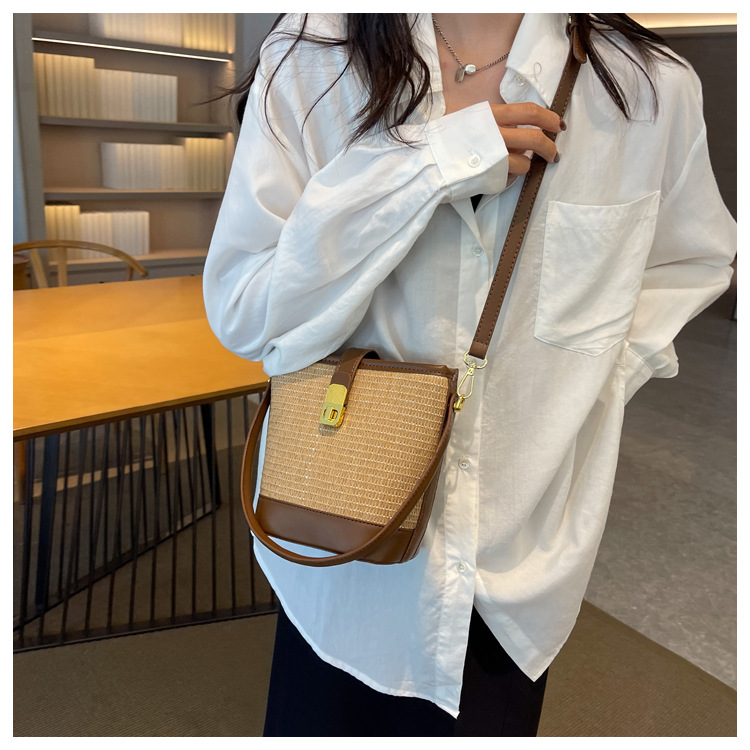 This 2023 new, niche design crossbody bag for women is a versatile and high-end hand-held bucket bag for summer pic 14