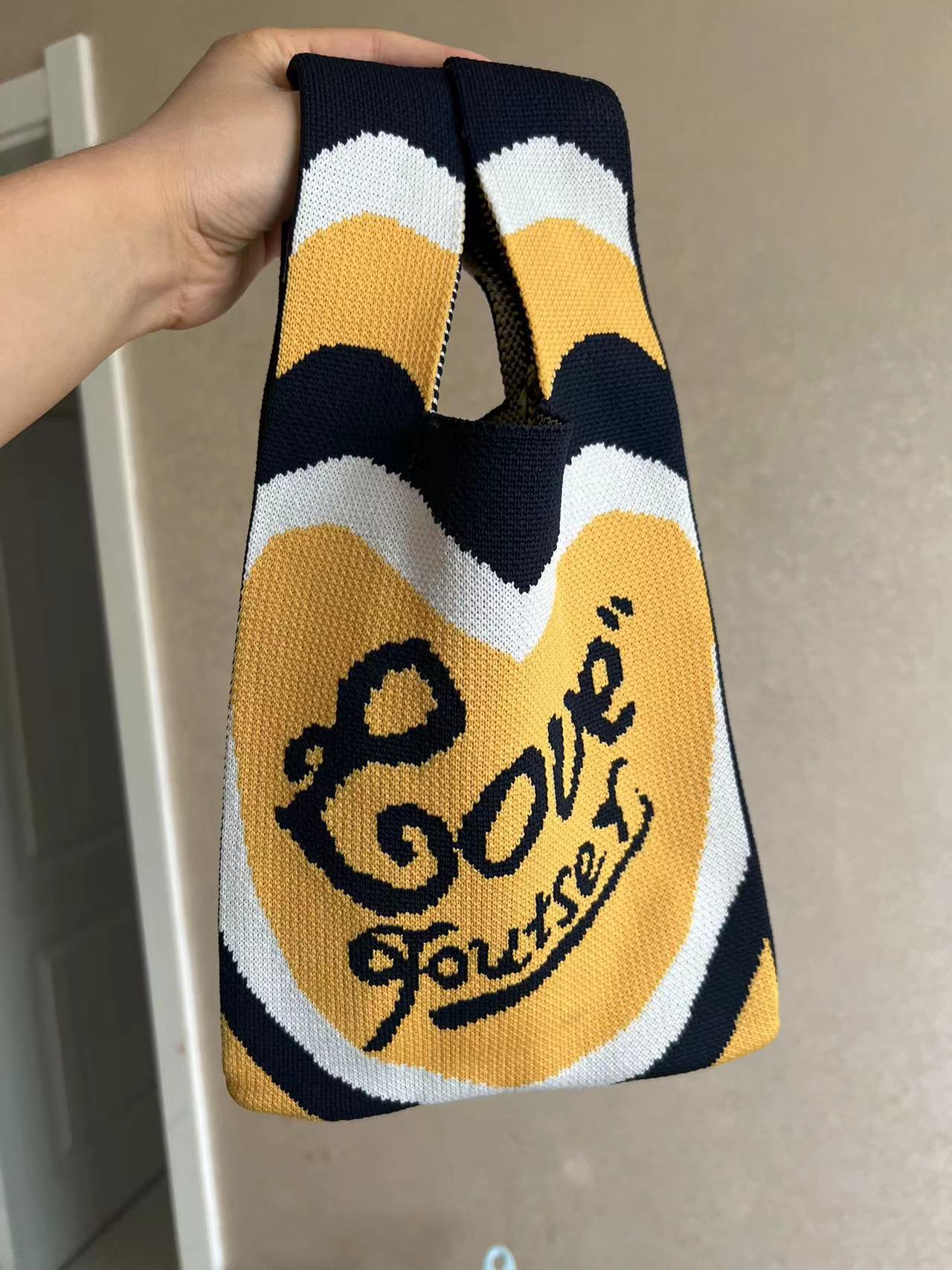 女士针织包多巴胺小包包手机包托特包针织包时尚卡通针织手提袋详情35