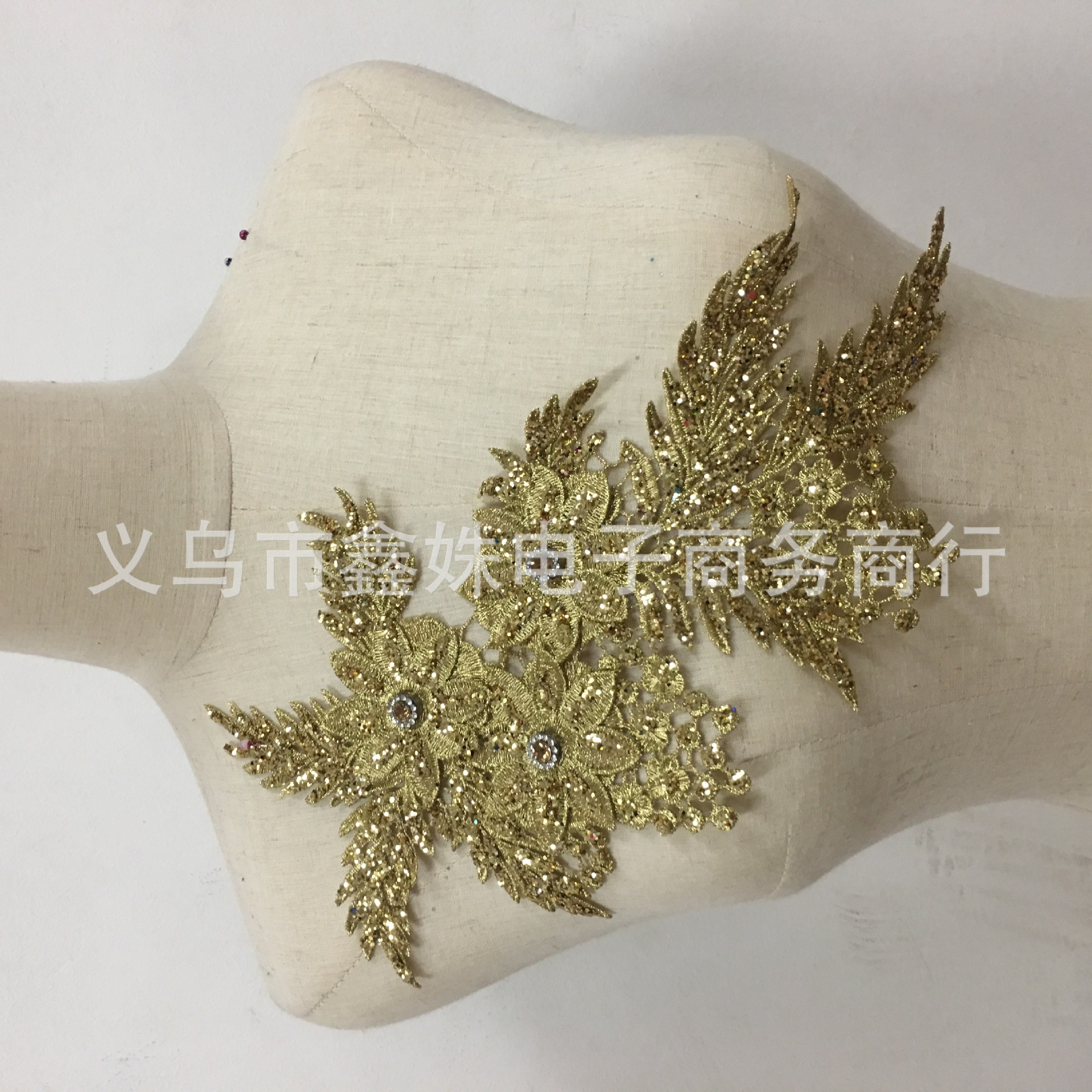 金线水溶女装领花花个 外贸蕾丝花边 婚纱礼服肚皮舞贴花辅料详情14