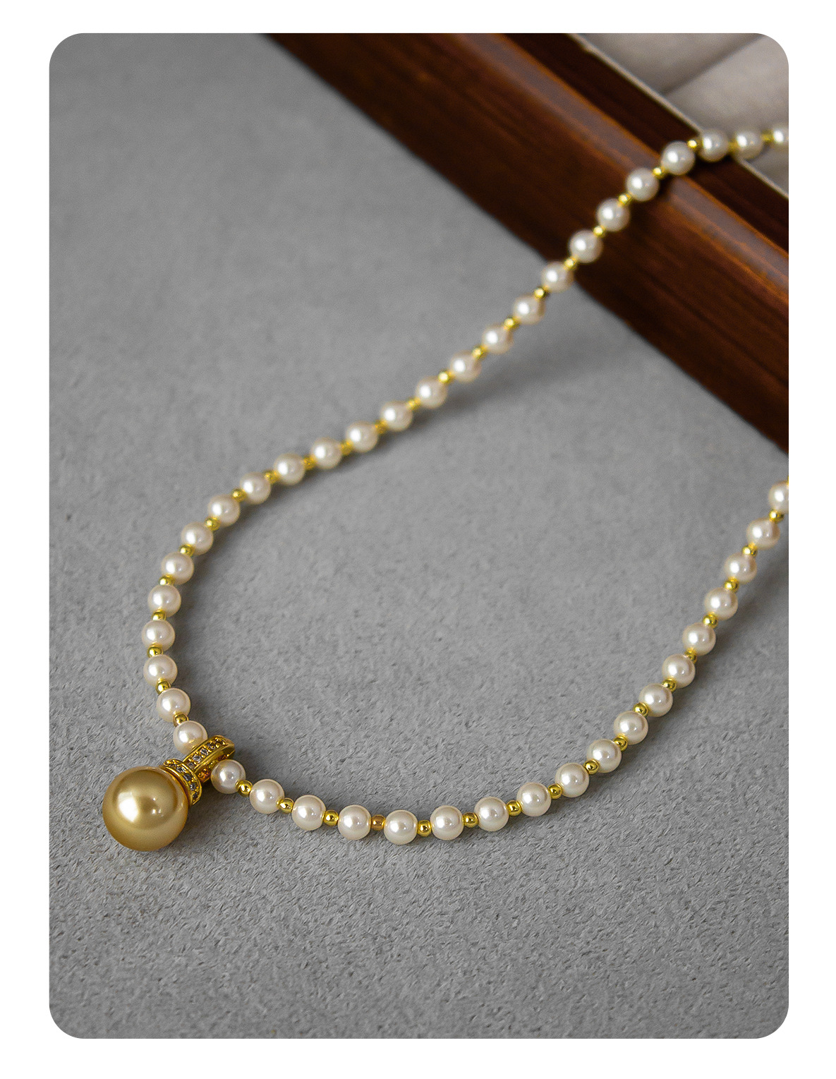 冬季细珍珠项链 小红薯爆款简约轻奢小众小金珠单颗南洋珠毛衣链详情6