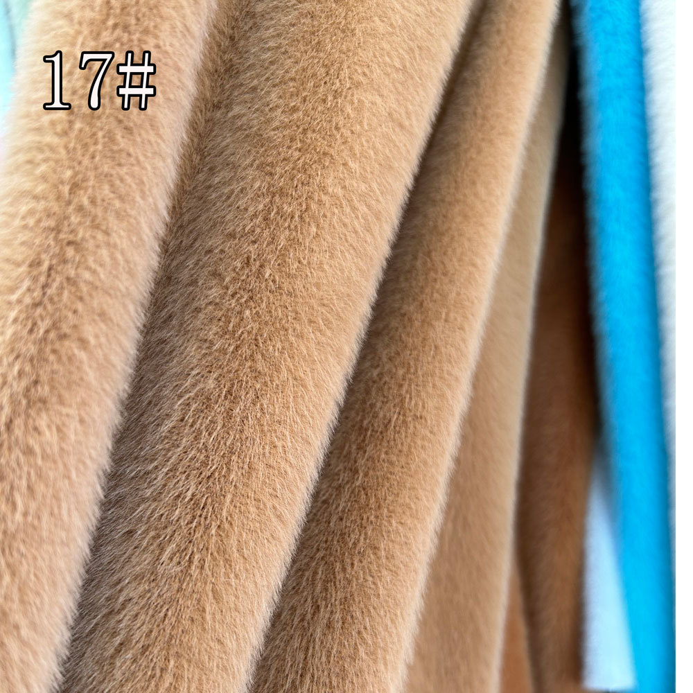 新欧貂毛绒抱枕热水袋布料高低毛仿貂毛现货纺织皮革针织绒布详情6