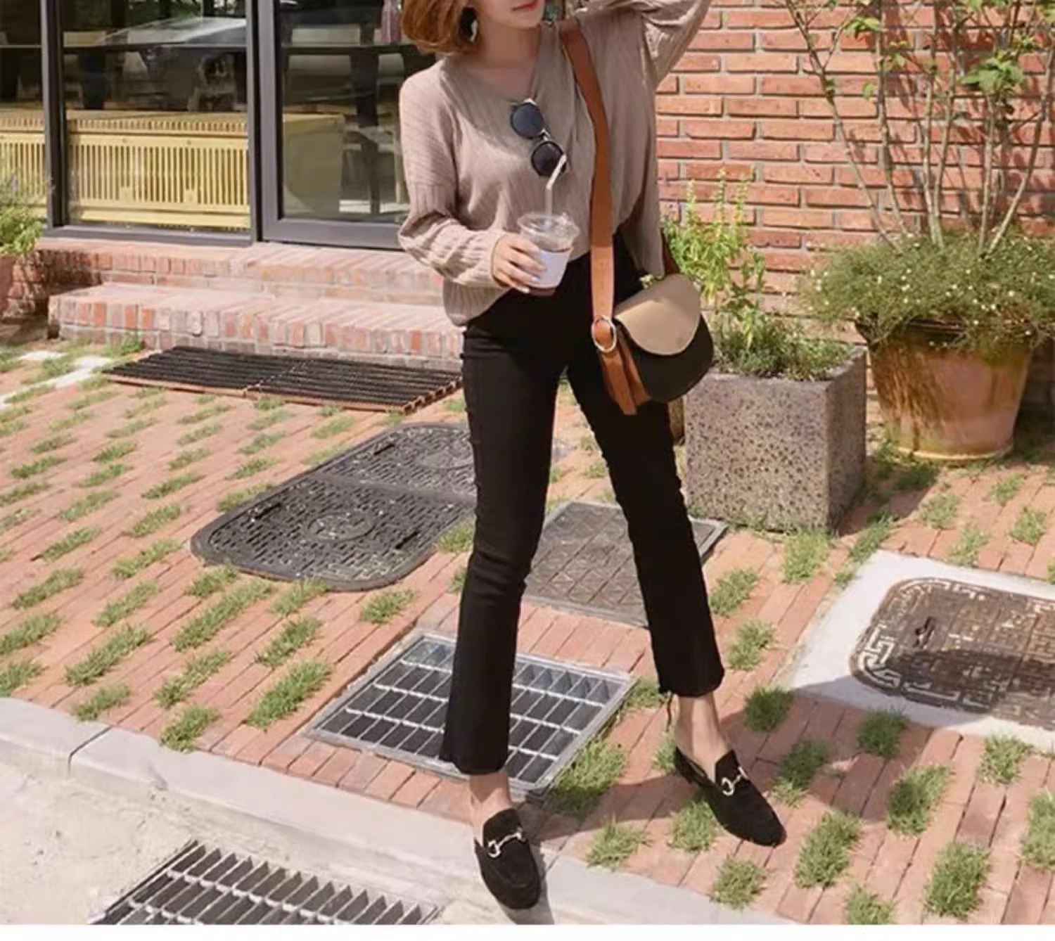 Black slightly flared jeans for women, Spring 2025 new Korean style, slimming and petite, eight-part fringed flared pants for children pic 22