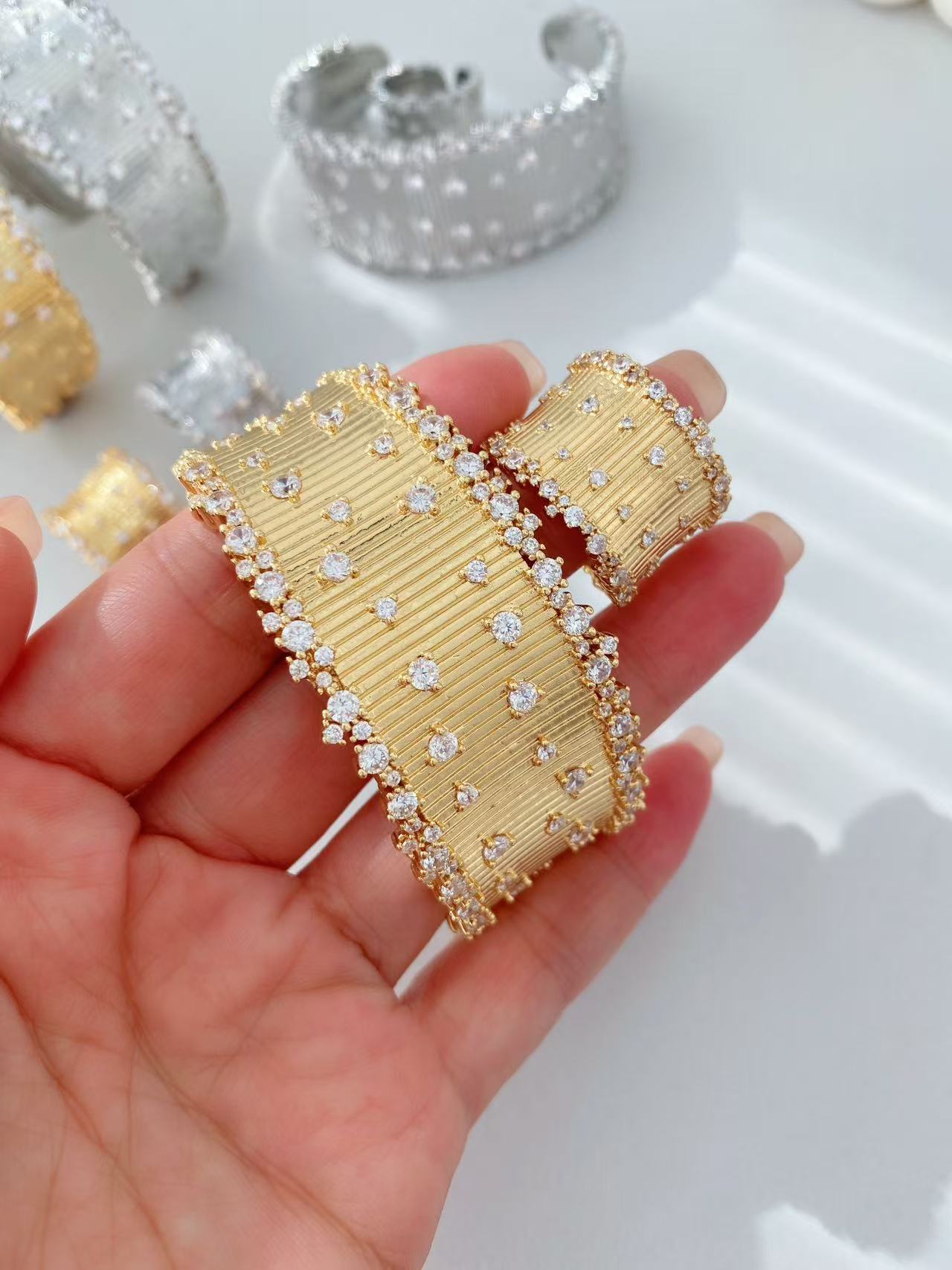 European and American wind Starry Sky brushed bracelet ring, full zirconium inlay, wide edge opening design cross-border jewelry supply manufacturer pic 6
