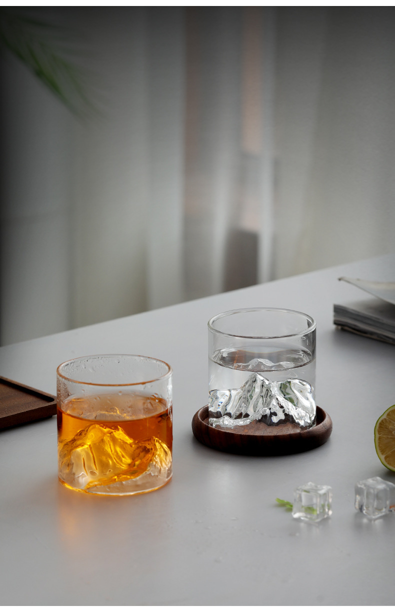 Wholesale and sale of glass mountain-viewing cups, mountain-collecting cups, whisky wine glasses, high borosilicate glass household water glasses and creative wine glasses pic 22