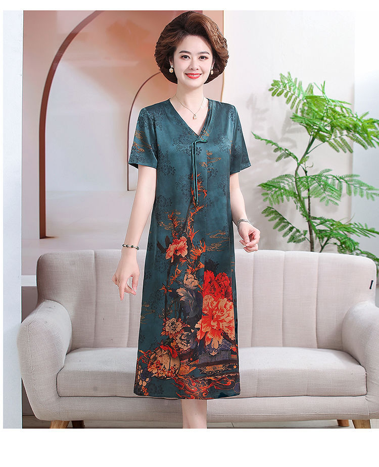 Mom 2024 New Chinese-style faux silk summer New printed dress, a loose and stylish mid-length dress for middle-aged and elderly people pic 14