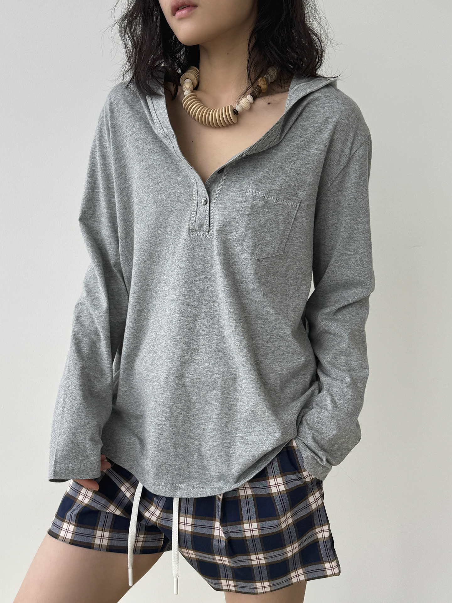 Spring and Summer new hooded Henry collar small pocket T-shirt, loose long-sleeved, laid-back top for women pic 14