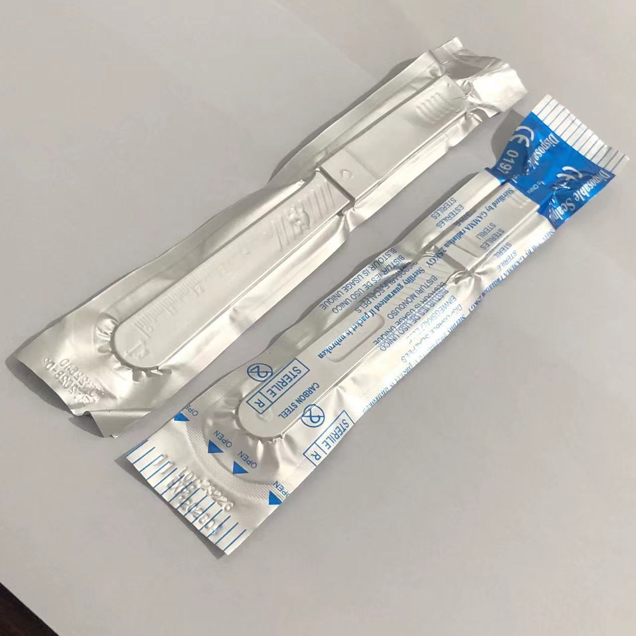 跨界专供一次性塑柄刀手术刀无菌独立铝箔包装医疗刀外科手术刀片详情7