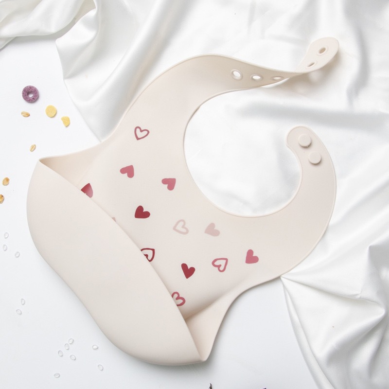 婴童 硅胶围兜小熊围嘴男女宝宝吃饭兜儿童口水兜防水防脏神器详情15