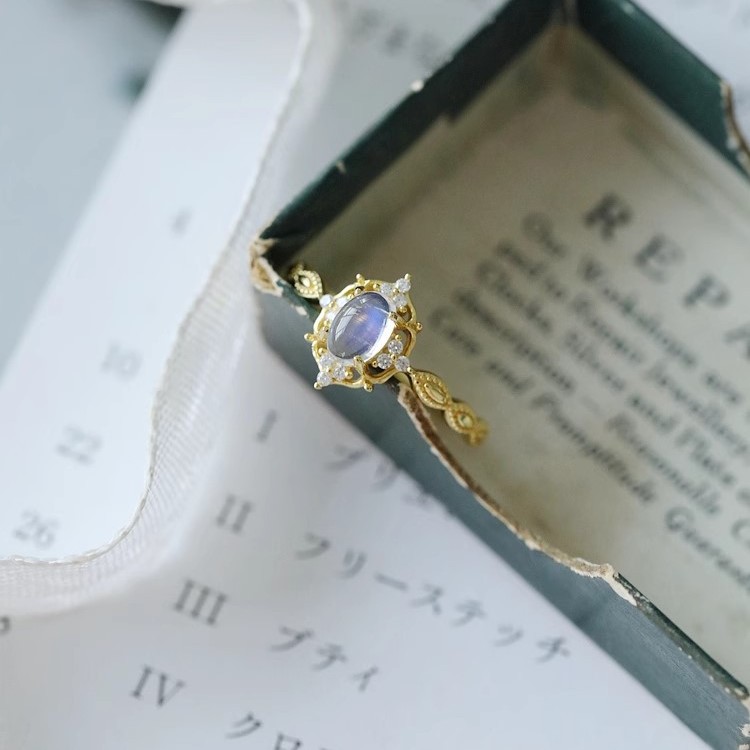 Moonstone plain ring for women, light luxury, niche and high-end feel, adjustable index finger ring, unique retro style open ring pic 4