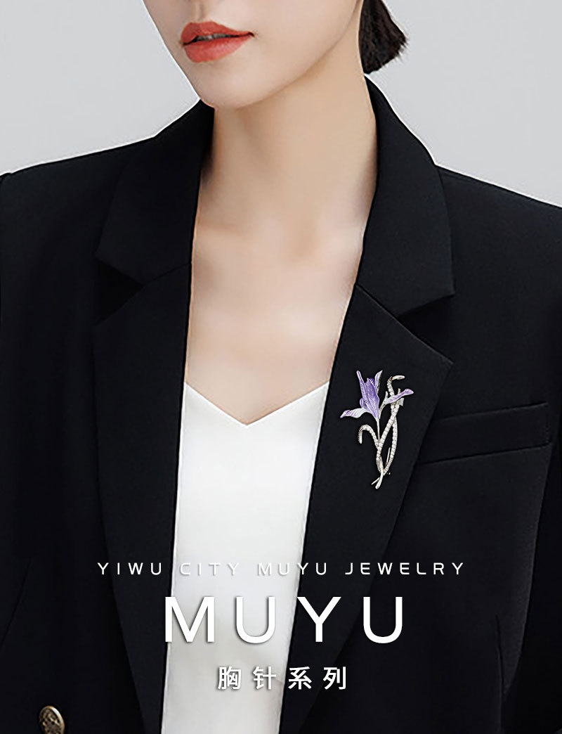 The elegant purple enamel iris flower brooch exudes a fashionable and versatile charm. It is a new oil-drip flower brooch for women pic 2