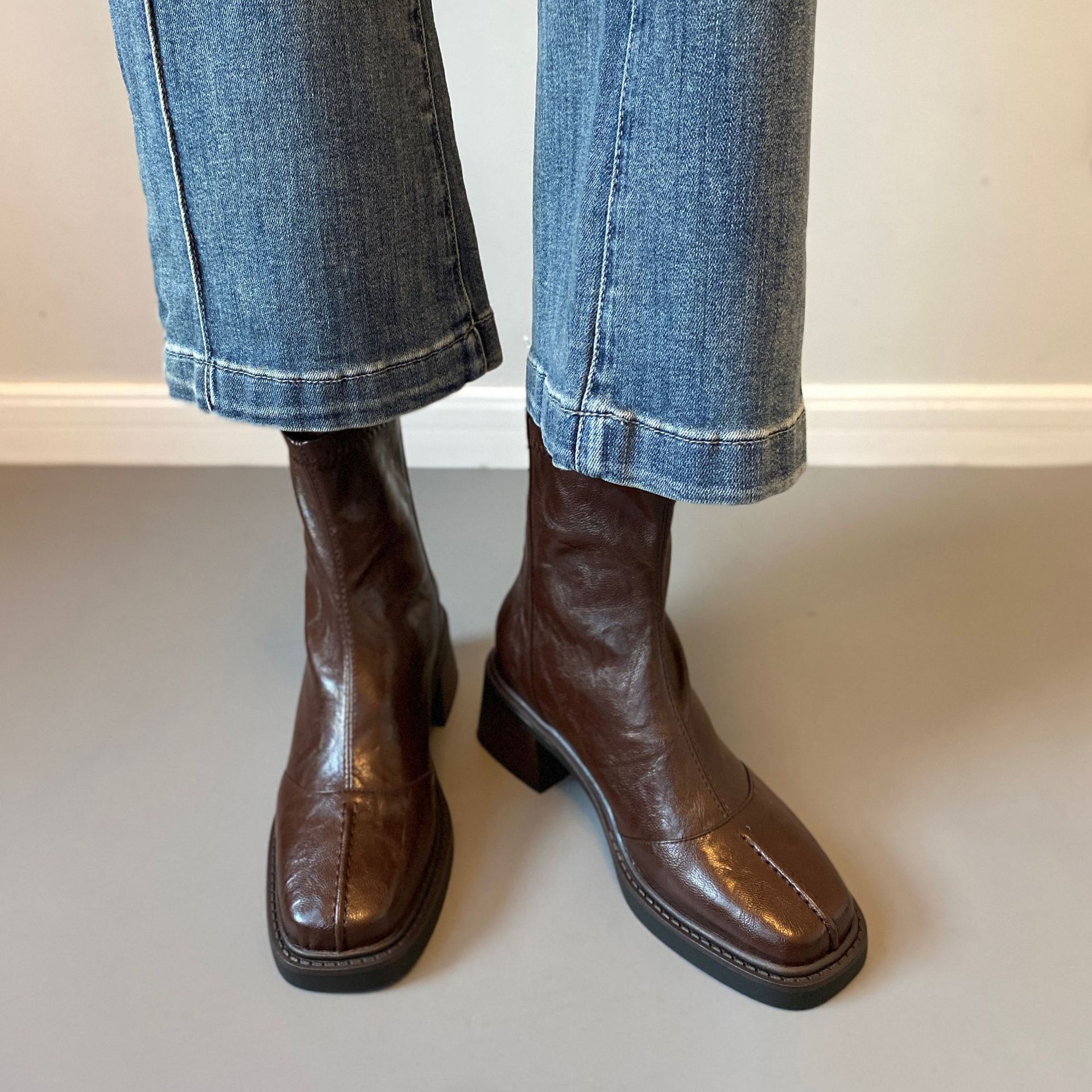 【现货】高跟方头短靴马丁靴春秋季单靴后拉链短靴女士粗跟靴子详情9