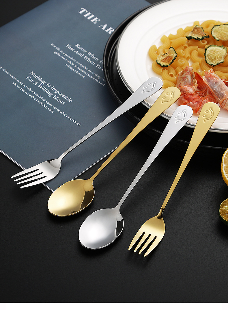 不锈钢心形勺咖啡甜品勺创意心形咖啡勺水果叉爱心形儿童勺叉详情13