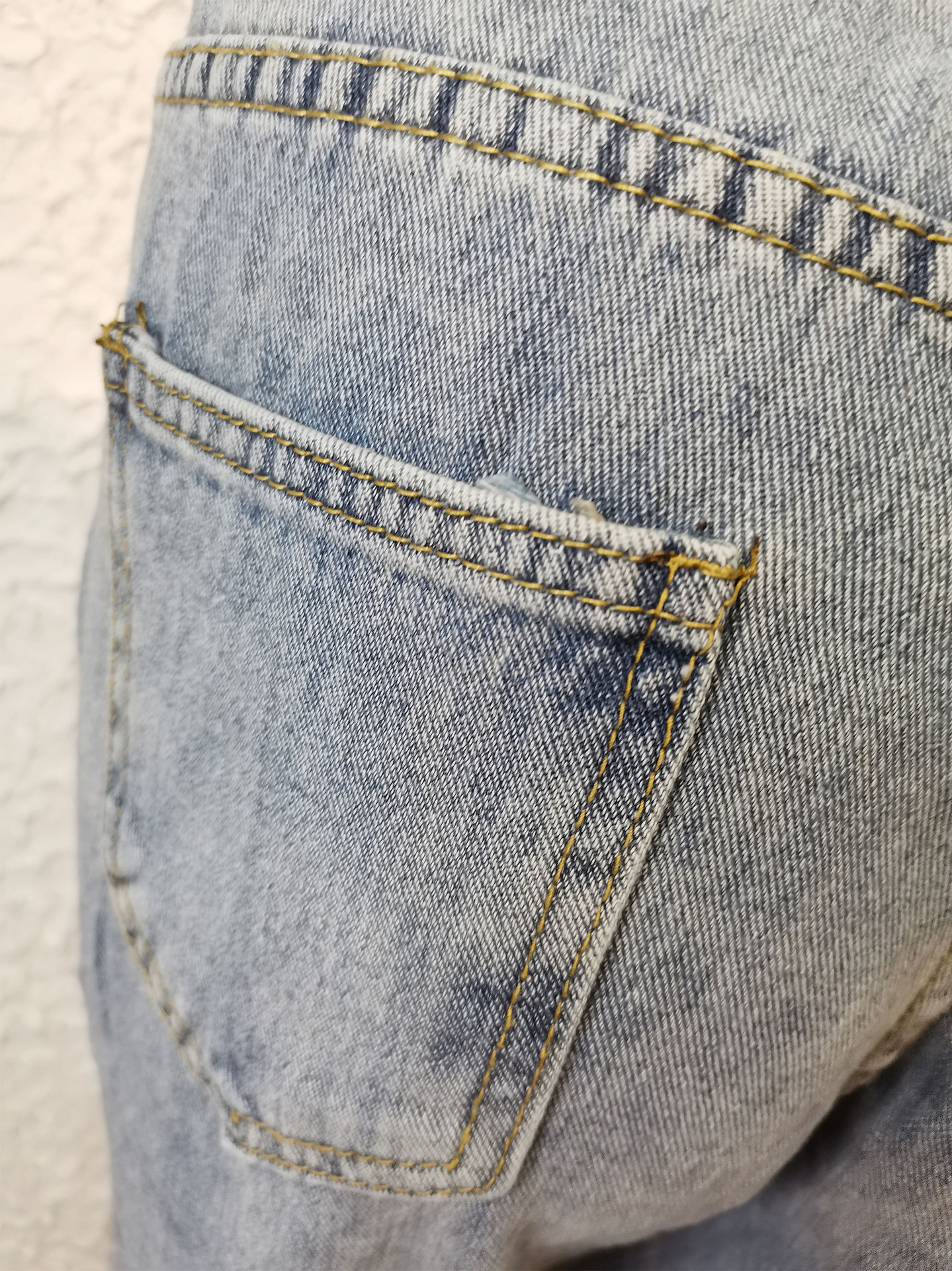 Cross-border trade Amazon 2022 Autumn/Winter new streetwear trendsetter Ripped, slimming denim pants for women pic 15