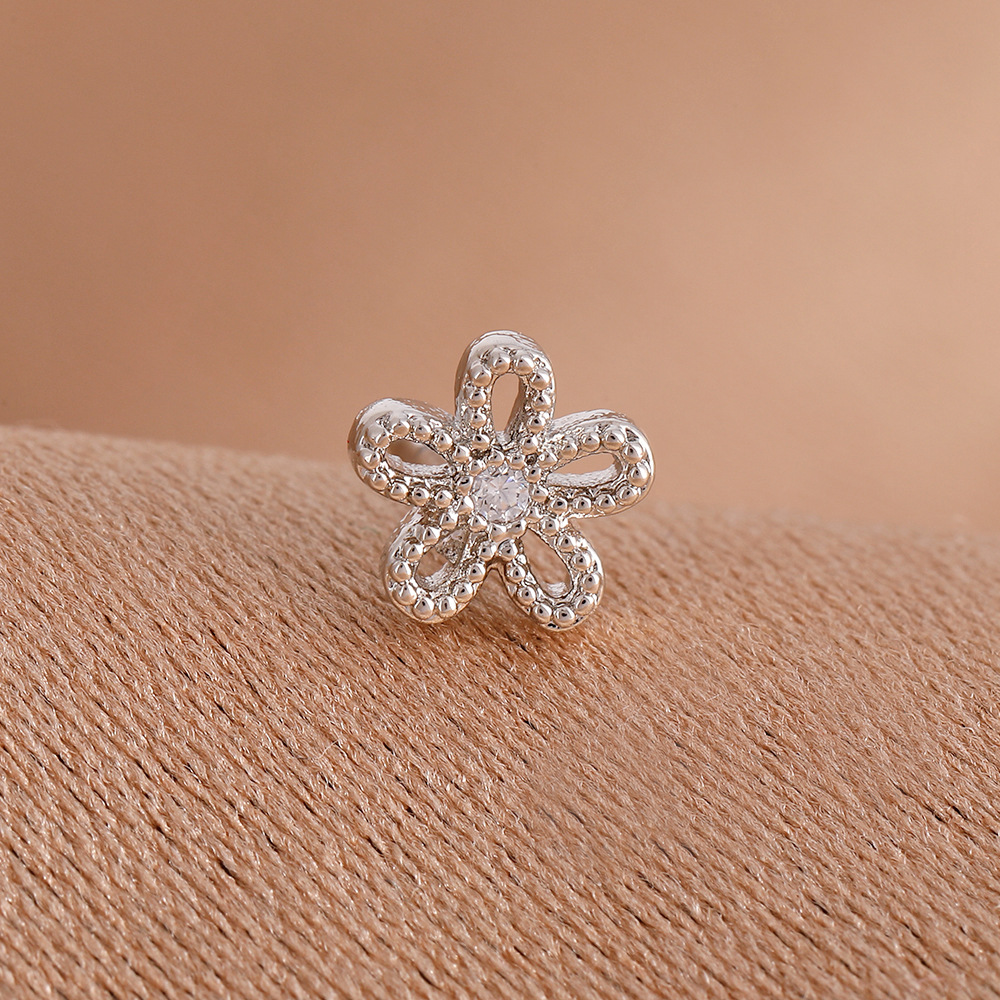 跨境钛钢镶钻鼻钉螺丝拧球直杠鼻钉不锈钢耳钉气质小众设计感耳钉详情1