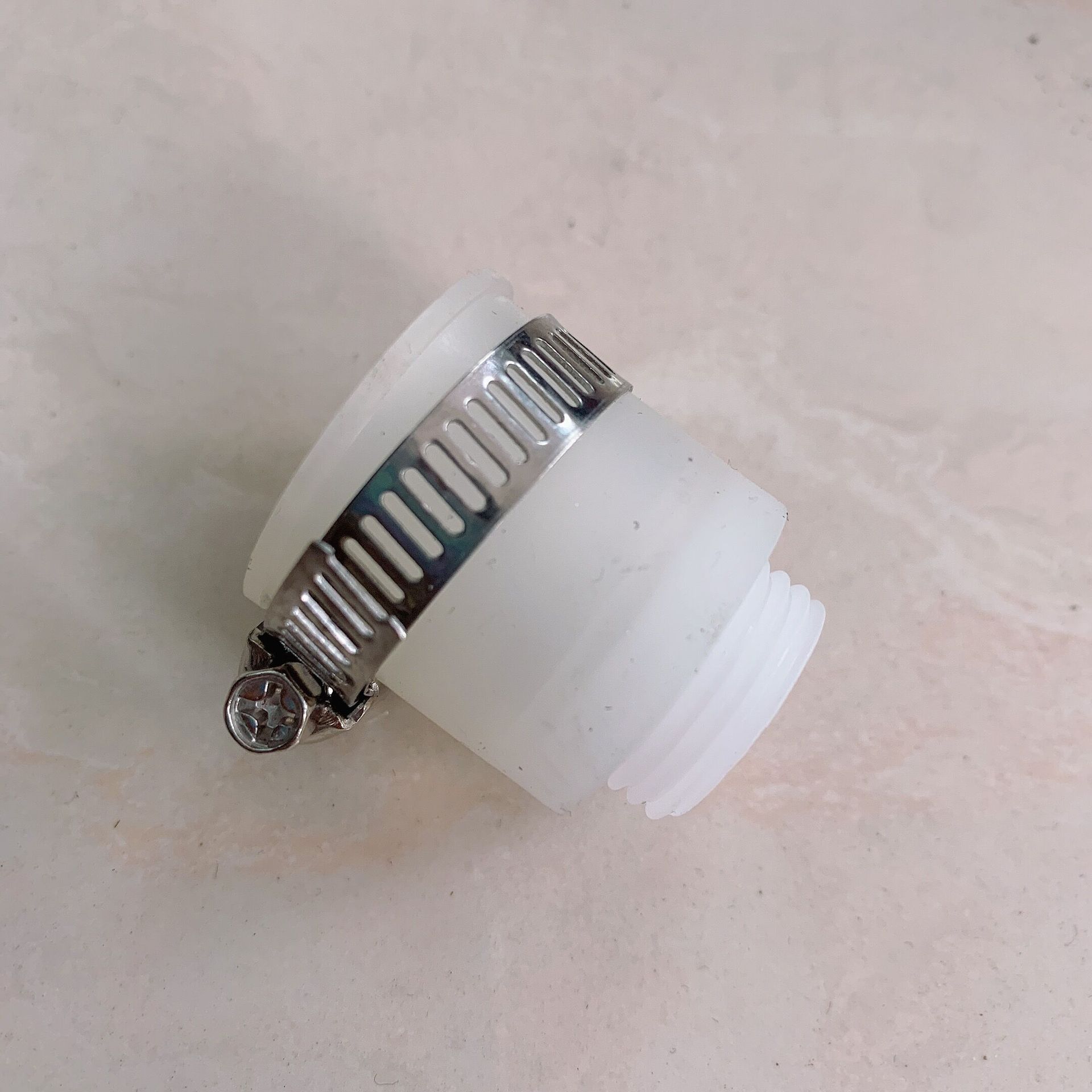 水龙头延长管延伸器万向水龙头延伸管家用加长软管防溅神器可定型详情11