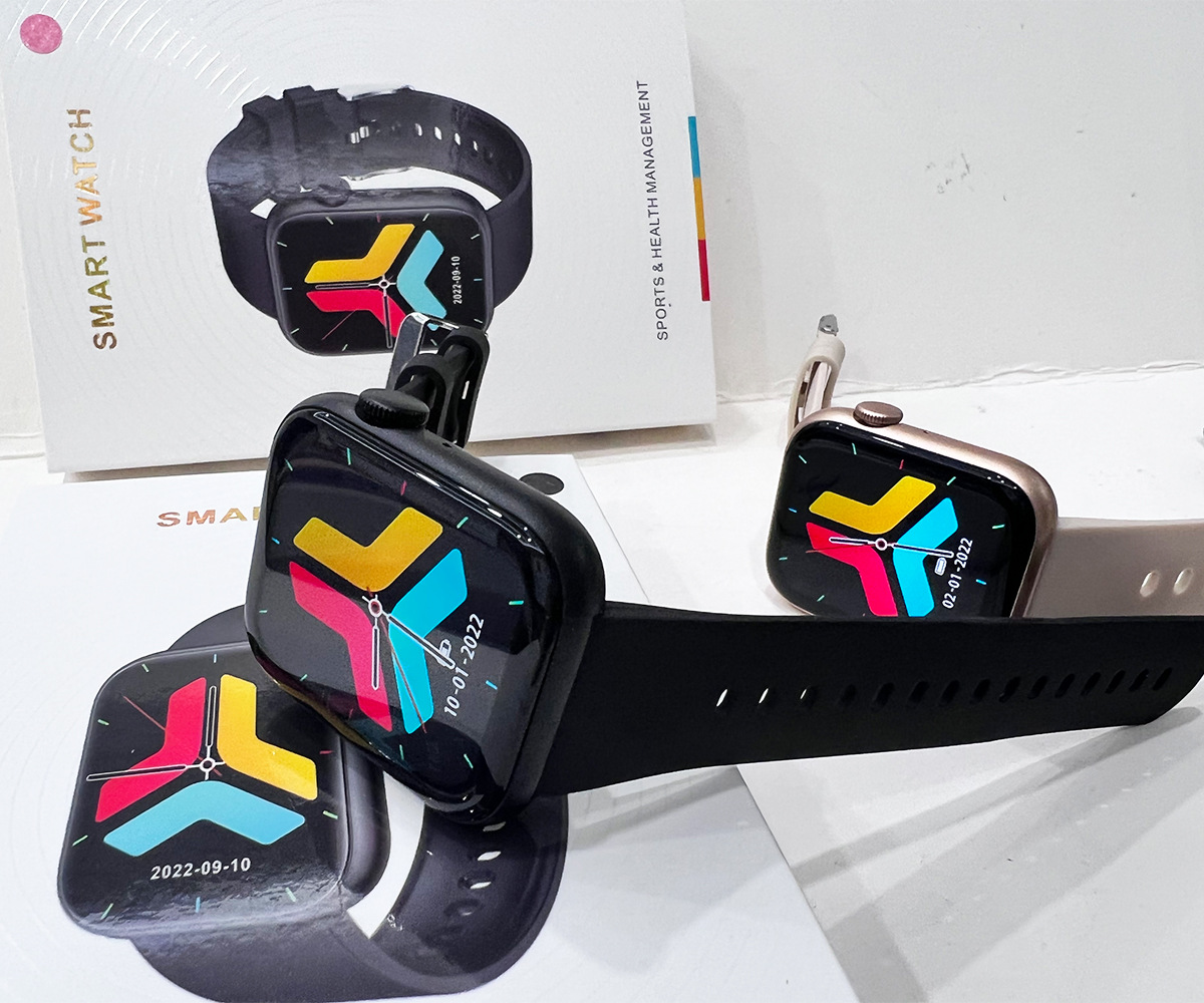 The new QX7 smart bracelet for foreign trade features 1.85 Bluetooth call and one-click direct connection to the true blood oxygen and temperature measurement sports watch pic 5