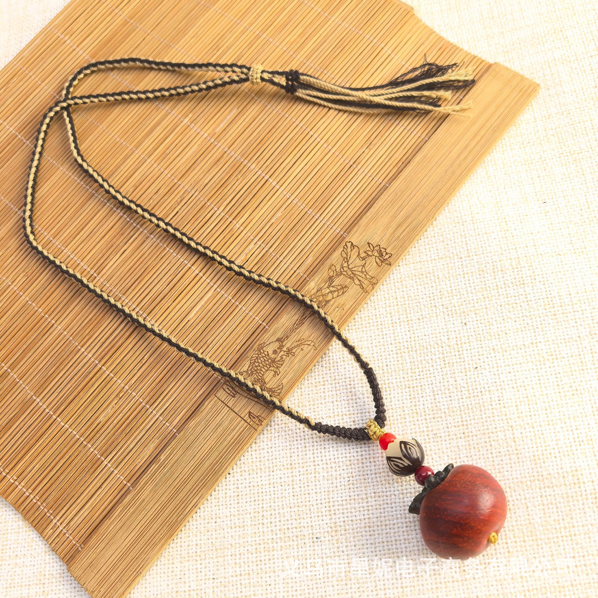 Nepalese Thangka pendant for men, green Tara Manjusri Bodhisattva, esandalwood Buddha amulet, retro necklace, sweater chain pendant for women pic 16