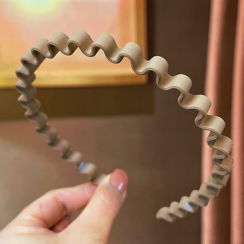 Simple face wash, retro wavy hair band, elegant and practical hair washing and pressing hair band, elegant for going out, versatile hair clips and hair accessories pic 5