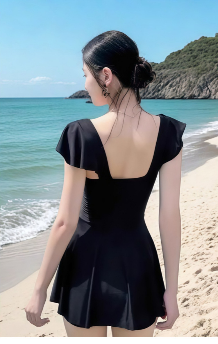 吊带连体泳衣女纯欲风高级感保守显瘦遮肉韩版少女温泉海边游泳衣详情2